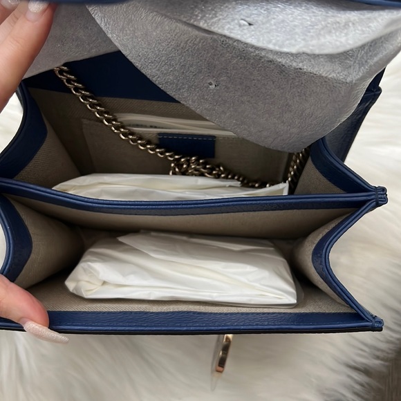 ๐ฏ% Auth Gucci Interlocking GG Crossbody Bag Blue Leather NEW - Picture 5 of 12